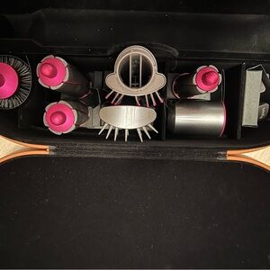 Accessories for a 2022 Dyson Airwrap (fuchsia)